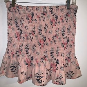 No Sleeve Flower Crop Top